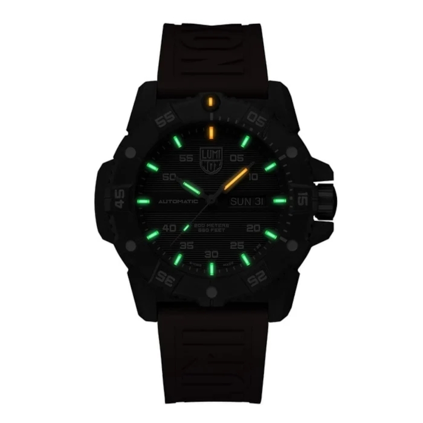 LUMINOX Master Carbon Seal Automatic - rot