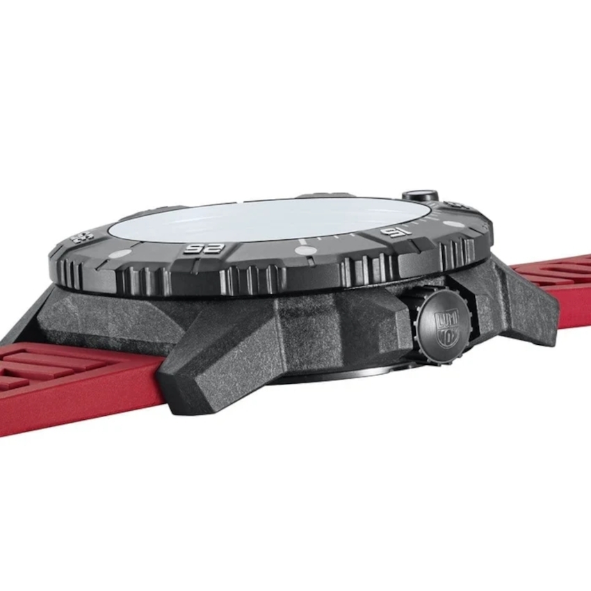 LUMINOX Master Carbon Seal Automatic - rot