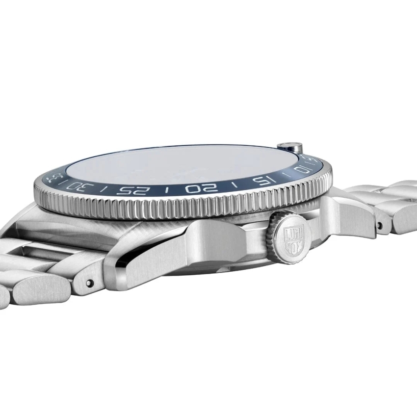 LUMINOX Pacific Diver Automatic 42 mm Herrenuhr