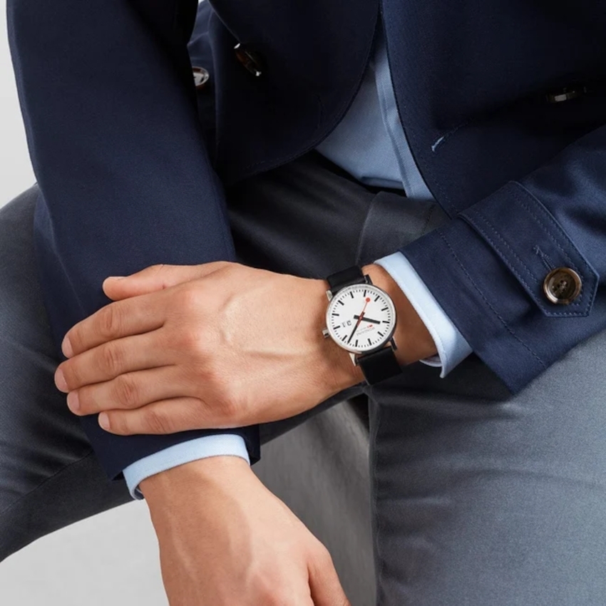 MONDAINE EVO2 40mm Herrenuhr